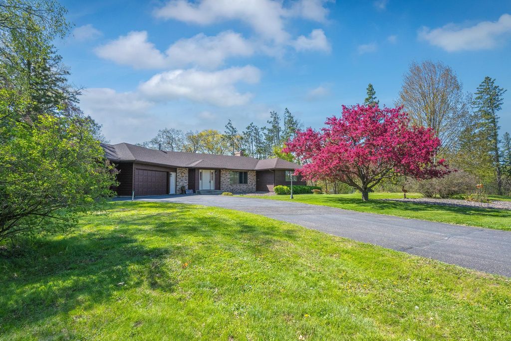 220 W Lower Pine Lake Court, Star Prairie, WI 54026