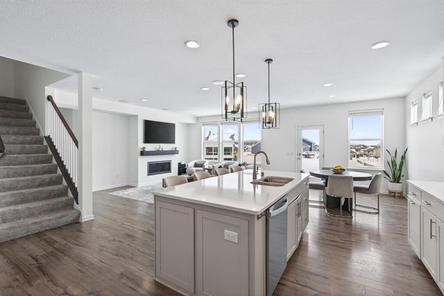 20598 Greenwood Avenue, Lakeville, MN 55044