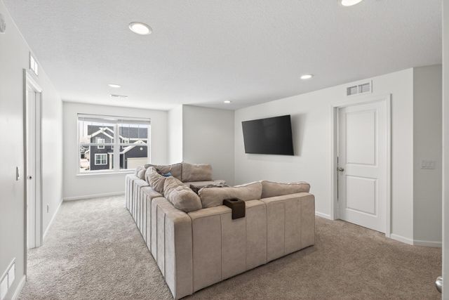 20598 Greenwood Avenue, Lakeville, MN 55044