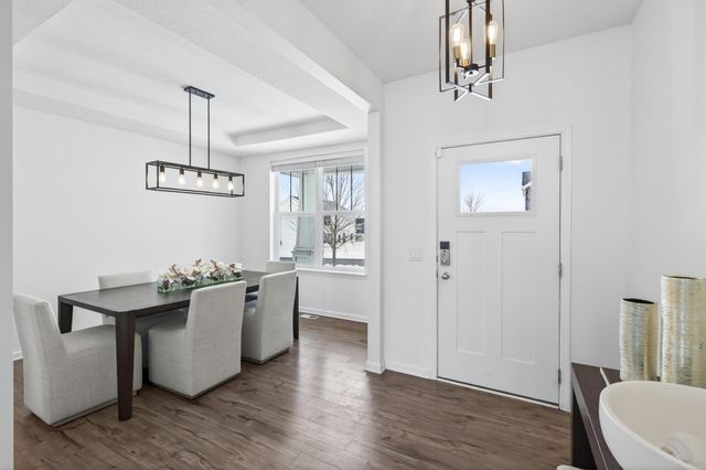 20598 Greenwood Avenue, Lakeville, MN 55044