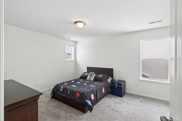 20598 Greenwood Avenue, Lakeville, MN 55044