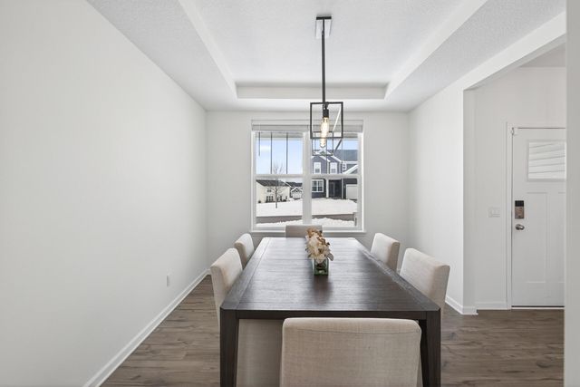 20598 Greenwood Avenue, Lakeville, MN 55044