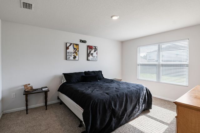 4661 Honor Guard Way, Crestview, FL 32539