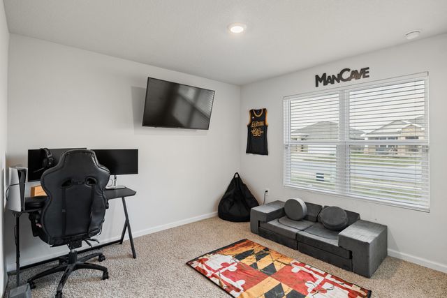 4661 Honor Guard Way, Crestview, FL 32539