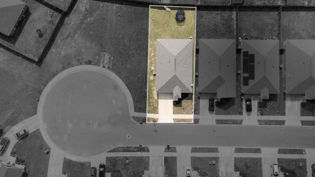 4661 Honor Guard Way, Crestview, FL 32539