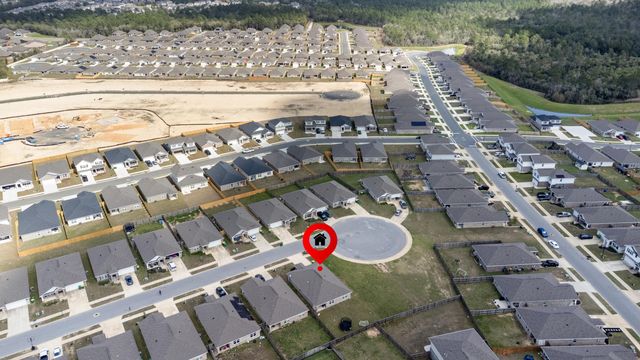 4661 Honor Guard Way, Crestview, FL 32539