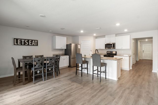 4661 Honor Guard Way, Crestview, FL 32539