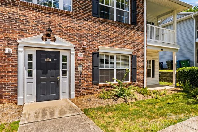 21231 Hickory Street, Cornelius, NC 28031