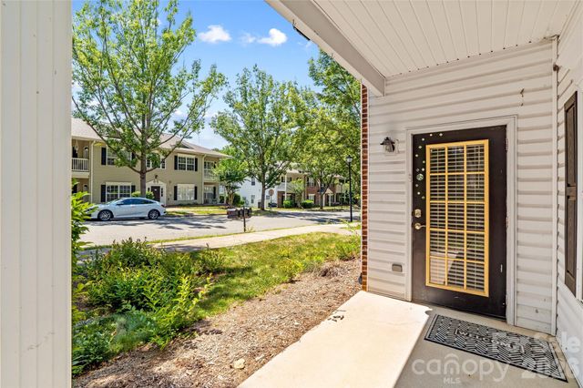 21231 Hickory Street, Cornelius, NC 28031
