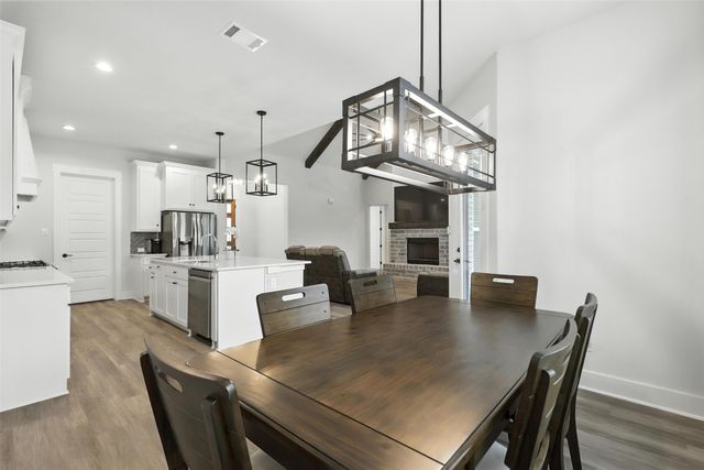 3141 Claire Drive, Midlothian, TX 76065