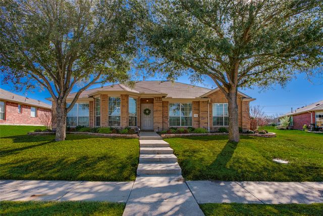 2130 New Holland Drive, Rockwall, TX 75032