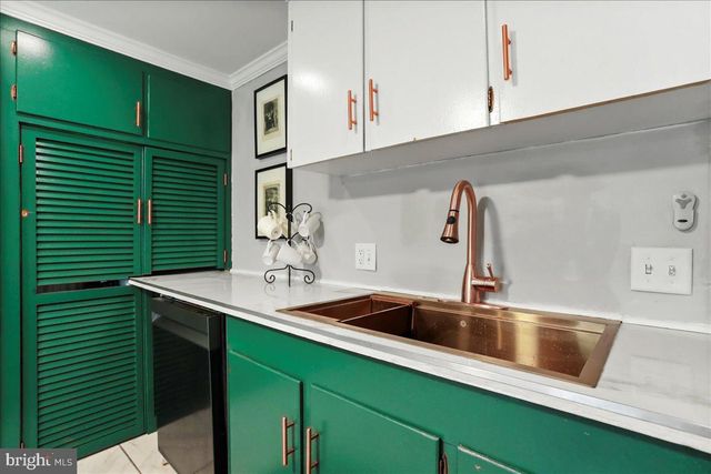 27 E SALISBURY ST, Williamsport, MD 21795