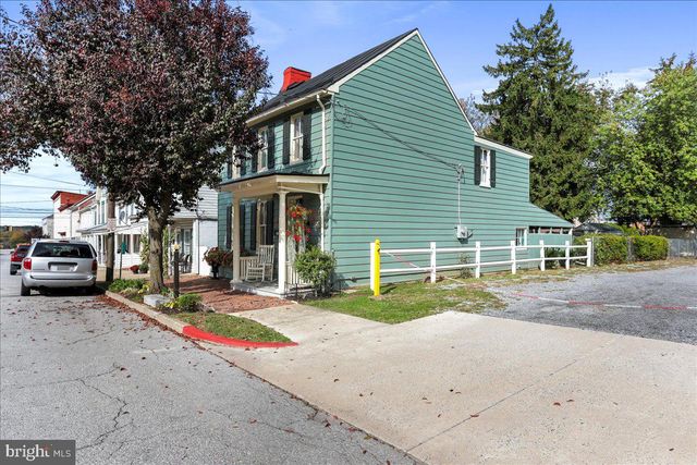 27 E SALISBURY ST, Williamsport, MD 21795