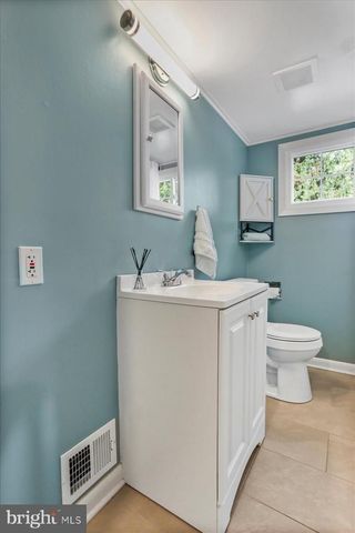 27 E SALISBURY ST, Williamsport, MD 21795