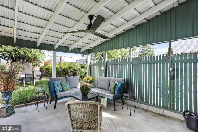 27 E SALISBURY ST, Williamsport, MD 21795