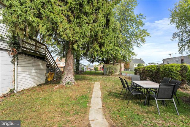 27 E SALISBURY ST, Williamsport, MD 21795