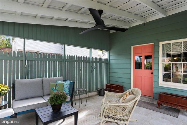 27 E SALISBURY ST, Williamsport, MD 21795