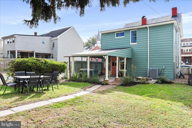 27 E SALISBURY ST, Williamsport, MD 21795