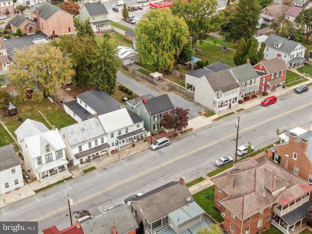 27 E SALISBURY ST, Williamsport, MD 21795