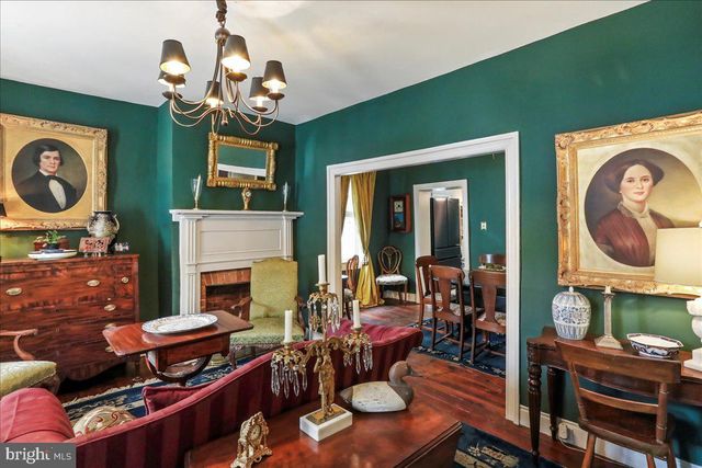 27 E SALISBURY ST, Williamsport, MD 21795