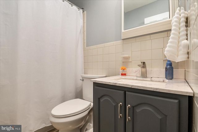 7722 VENA CT, Pasadena, MD 21122