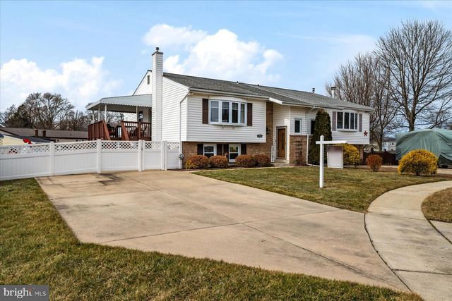 7722 VENA CT, Pasadena, MD 21122