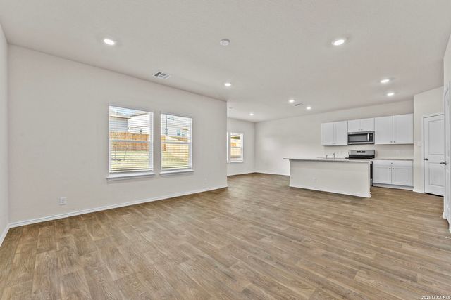 3121 Haynie Mesa, San Antonio, TX 78245