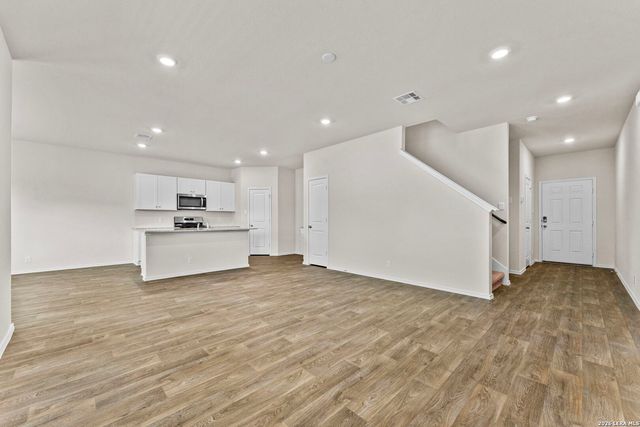 3121 Haynie Mesa, San Antonio, TX 78245