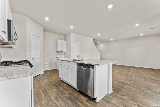 3121 Haynie Mesa, San Antonio, TX 78245