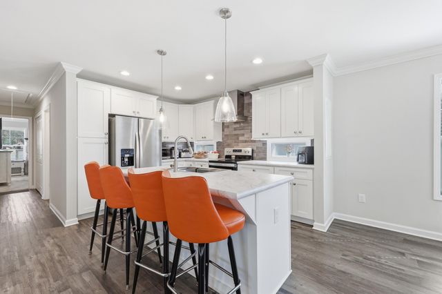 156 Willow Court, Walterboro, SC 29488