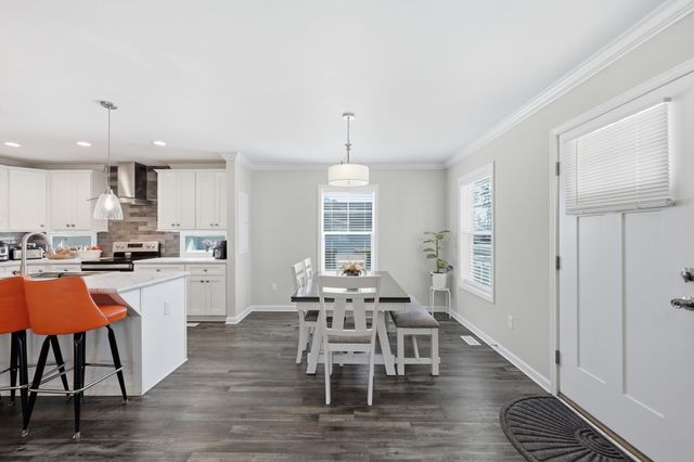 156 Willow Court, Walterboro, SC 29488