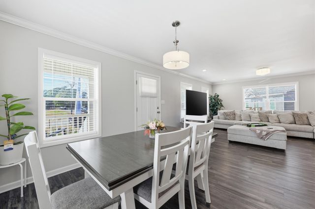 156 Willow Court, Walterboro, SC 29488