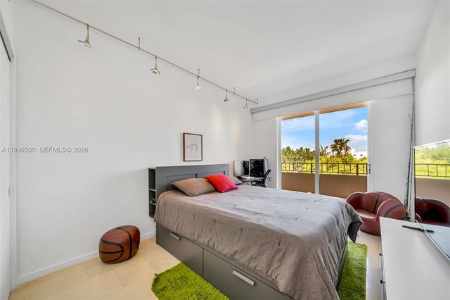 151 Crandon Blvd 500, Key Biscayne, FL 33149