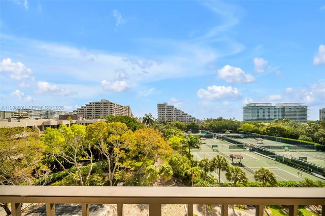 151 Crandon Blvd 500, Key Biscayne, FL 33149