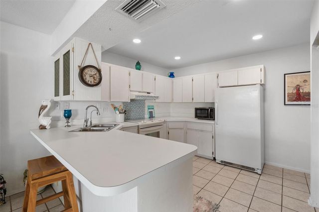 1655 S HIGHLAND AVENUE C155, Clearwater, FL 33756