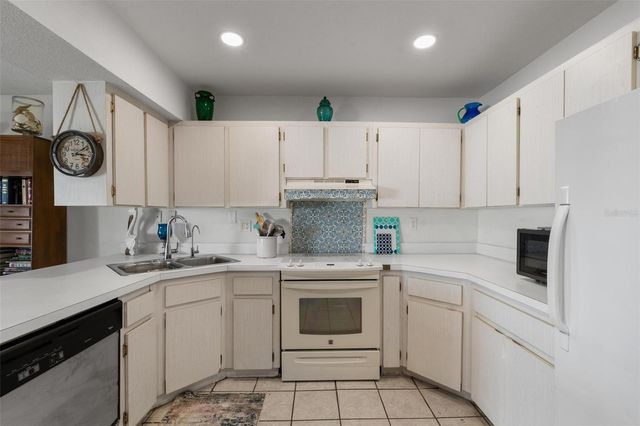 1655 S HIGHLAND AVENUE C155, Clearwater, FL 33756