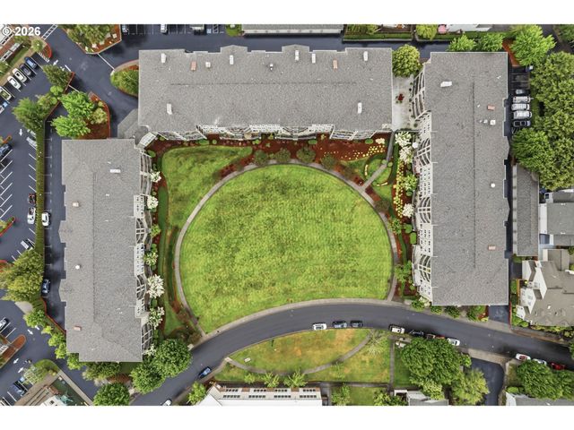 4832 Nw PROMENADE Ter 219, Portland, OR 97229