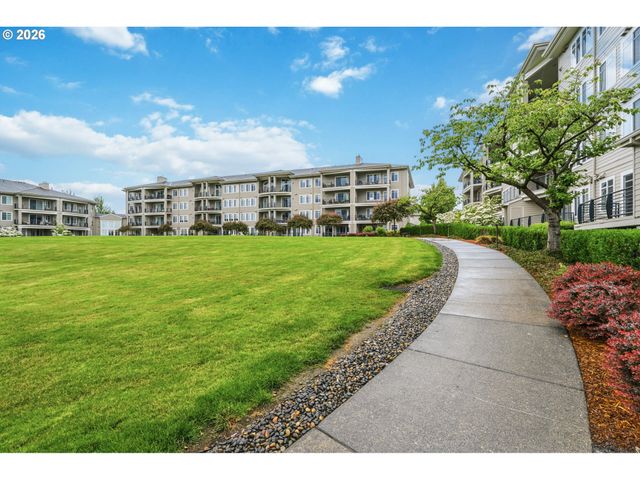 4832 Nw PROMENADE Ter 219, Portland, OR 97229
