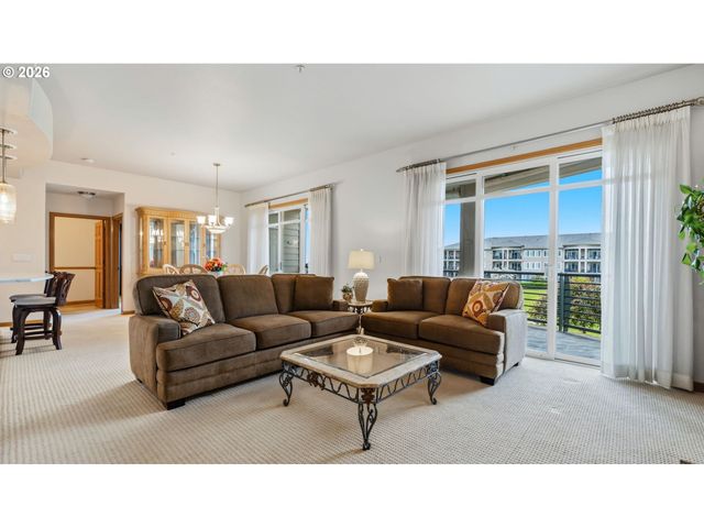4832 Nw PROMENADE Ter 219, Portland, OR 97229