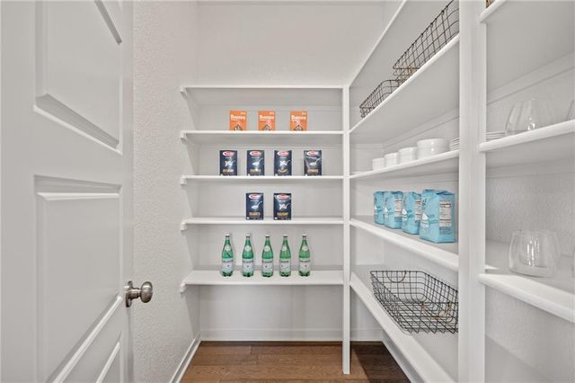 11327 S Emerald Street, Olathe, KS 66061