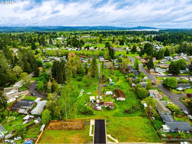 25144 CHENEY Dr, Veneta, OR 97487