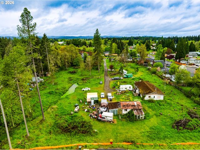 25144 CHENEY Dr, Veneta, OR 97487