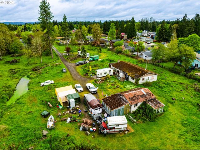 25144 CHENEY Dr, Veneta, OR 97487