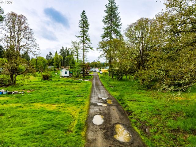 25144 CHENEY Dr, Veneta, OR 97487