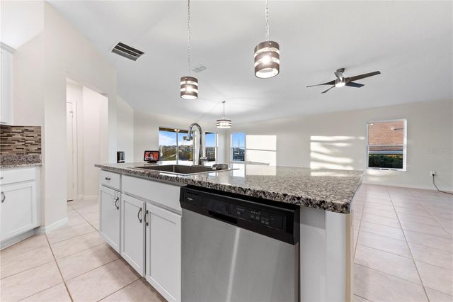 1763 WILSON PRAIRIE CIRCLE, Groveland, FL 34736