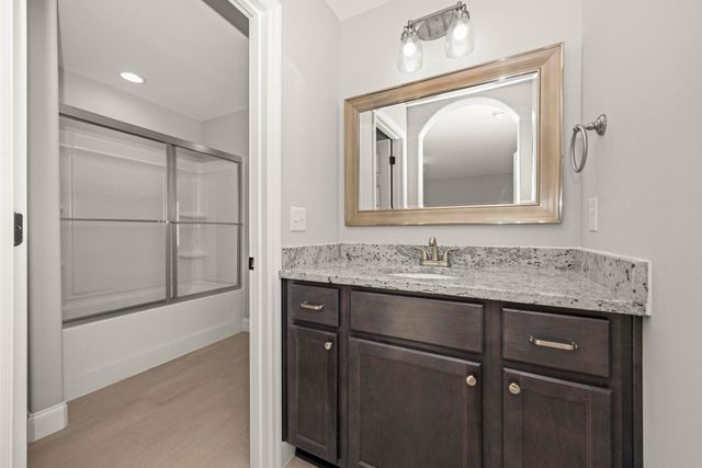 1004 Quillen Way, Lebanon, TN 37087