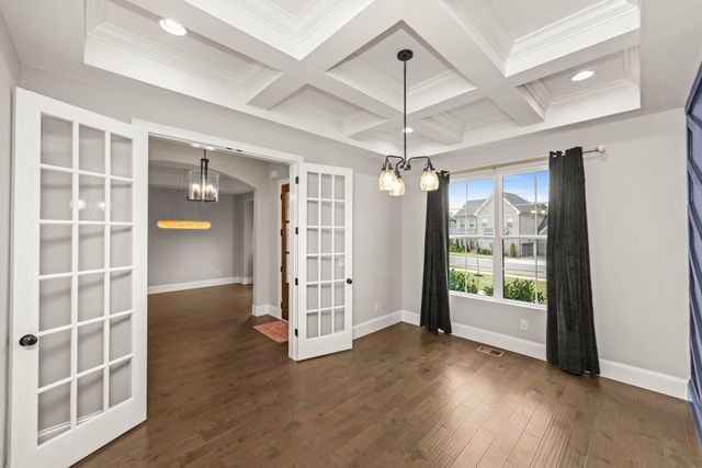 1004 Quillen Way, Lebanon, TN 37087