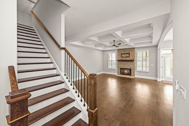 1004 Quillen Way, Lebanon, TN 37087