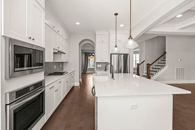 1004 Quillen Way, Lebanon, TN 37087