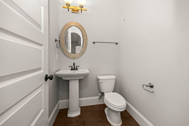 1004 Quillen Way, Lebanon, TN 37087